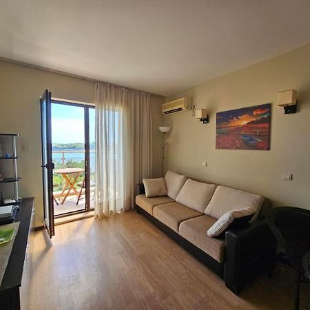 Nestinarka Beach Seaview Apartment ซาเรโว ภายนอก รูปภาพ