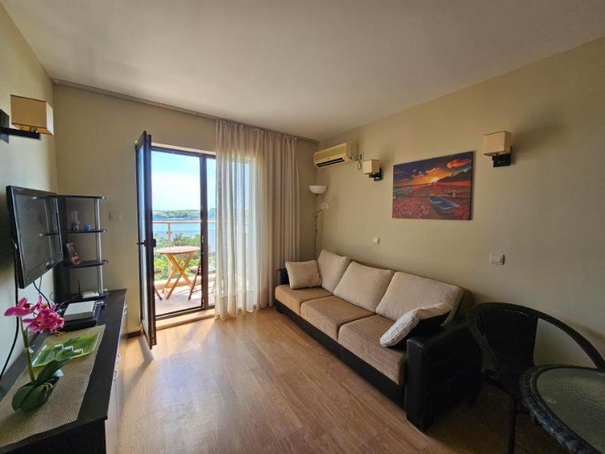 Nestinarka Beach Seaview Apartment ซาเรโว ภายนอก รูปภาพ